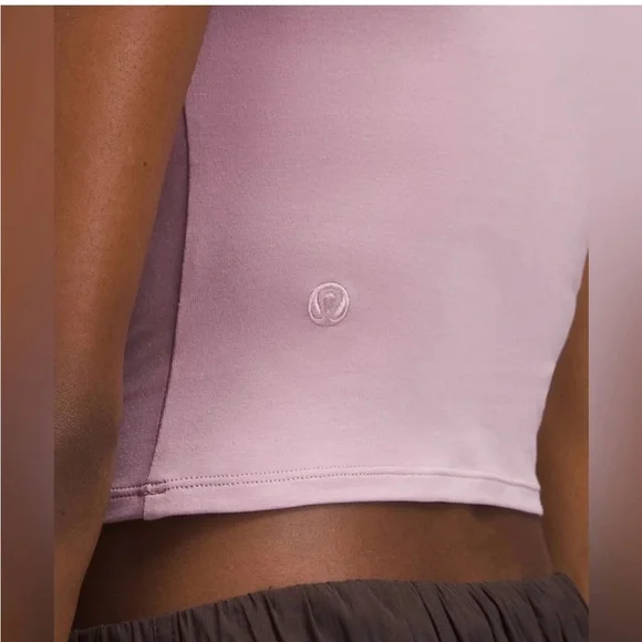 NWT 💕 Lululemon Asymmetrical Front-Twist T-shirt in Cream size large - Picture 5 of 7